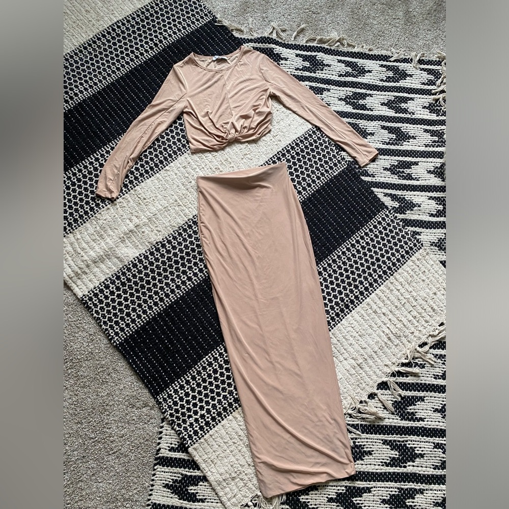 Fashion, nova, two-piece pencil skirt set